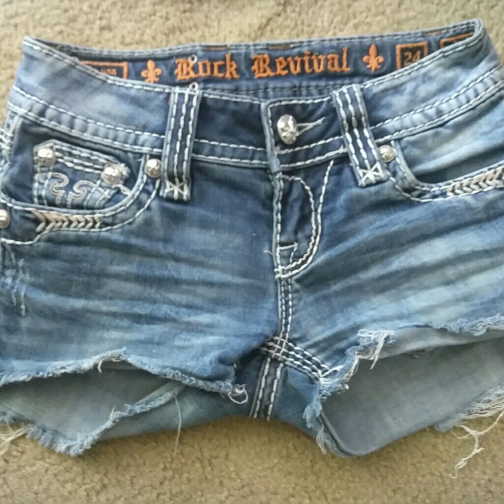 Rock Revival cutoff
